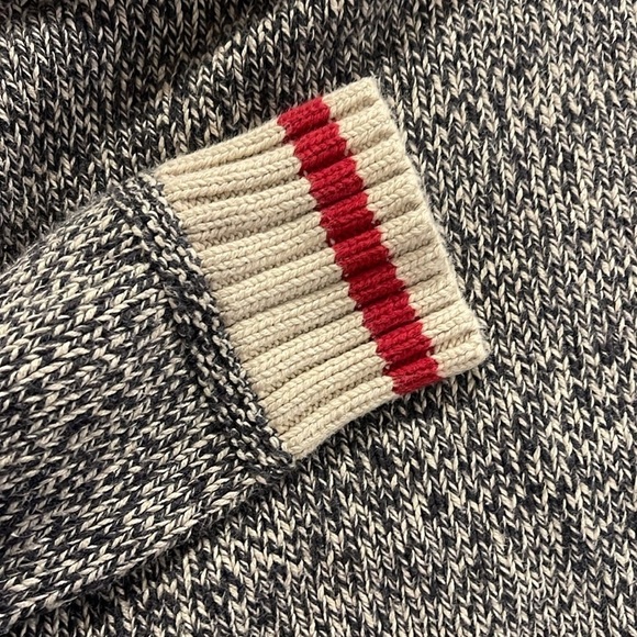 Roots cabin knit sweater size youth XL 11-12 years - Picture 4 of 7